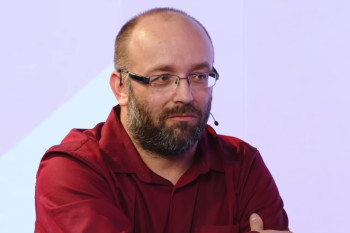 Pavel místo voleb na cestách. Republika ho nezajímá, říká Vidlák