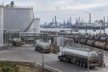 Diesel se stává geopolitickou pákou. Evropa zvažuje rezervy