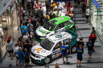 Rally atmosféra míří do Zlatého jablka
