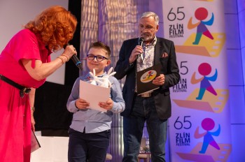 Zlín Film Festival opět připravil program i pro nevidomé návštěvníky