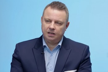 Ve stínu vyšetřování kauzy Nemesis vzniká Strong Europe. Rajchl udeřil