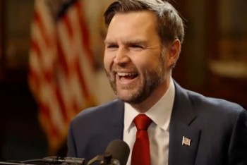 Démoni v Bílém domě? JD Vance šokuje výrokem o UFO