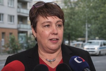 Spojení funkcí hygienika a šéfa SZÚ. Kontrola, nebo koncentrace moci?